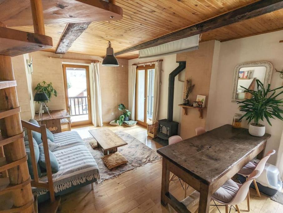 Bel Appartement - Parc National Des Ecrins Pelvoux Luaran gambar